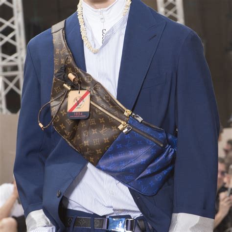 louis vuitton crossbody outfit|louis vuitton crossbody men.